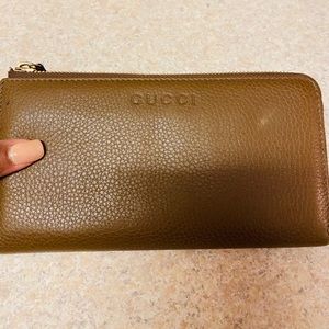 Authentic Gucci Women’s Wallet